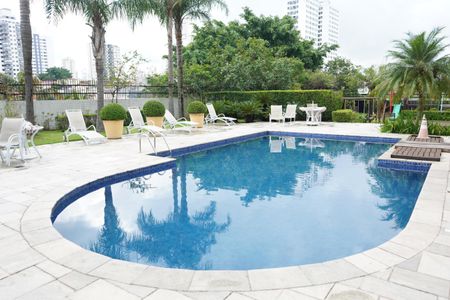 Apartamento à venda com 105m², 3 quartos e 2 vagasPiscina