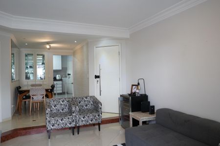 Apartamento à venda com 105m², 3 quartos e 2 vagasSala