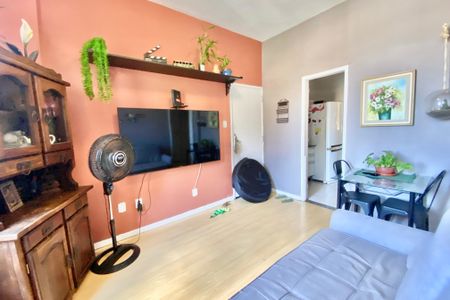 Sala  de apartamento à venda com 2 quartos, 32m² em Copacabana, Rio de Janeiro