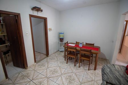Casa à venda com 150m², 3 quartos e 3 vagasCOZINHA