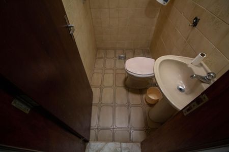 Casa à venda com 150m², 3 quartos e 3 vagasBANHEIRO DA SUITE 2