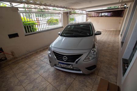 Casa à venda com 150m², 3 quartos e 3 vagasÁREA EXTERNA FRENTE