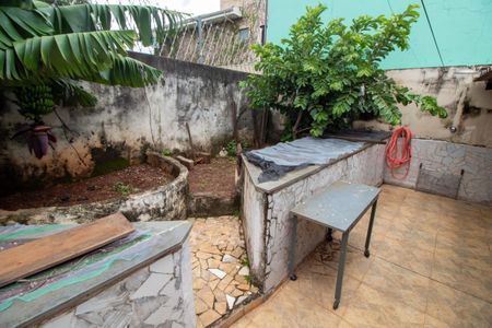 Casa à venda com 150m², 3 quartos e 3 vagasÁREA EXTERNA FUNDOS