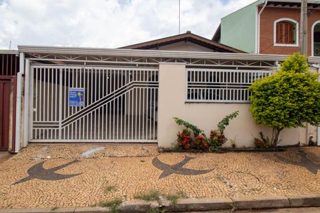 Casa à venda com 150m², 3 quartos e 3 vagasFACHADA
