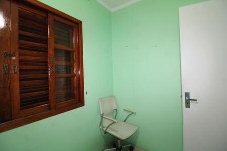 Casa para alugar com 116m², 3 quartos e 2 vagasQuarto 2