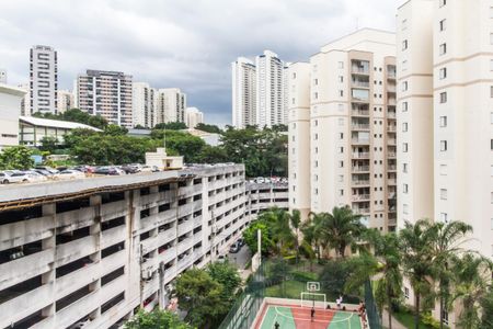 Vista da Varanda de apartamento à venda com 2 quartos, 58m² em Jardim Tupanci, Barueri