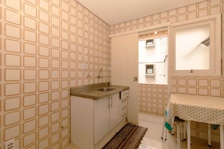 Cozinha  de apartamento para alugar com 1 quarto, 48m² em Cidade Baixa, Porto Alegre