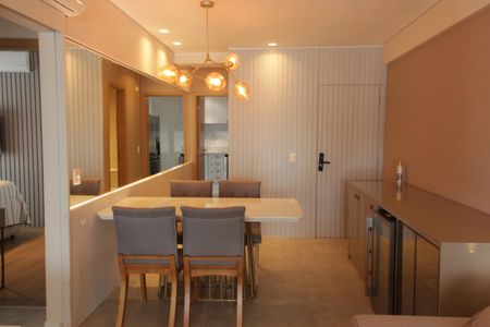 Sala de apartamento para alugar com 3 quartos, 223m² em Boqueirão, Santos