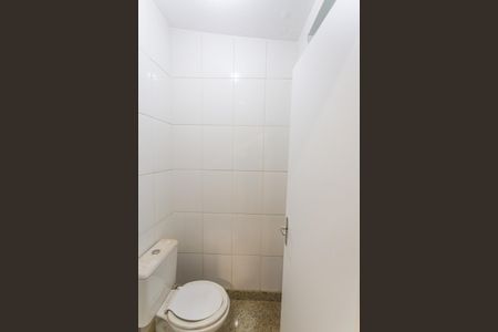 Apartamento para alugar com 90m², 2 quartos e sem vaga Apartamento para alugar com 90m², 2 quartos e sem vagaBanheiro Social