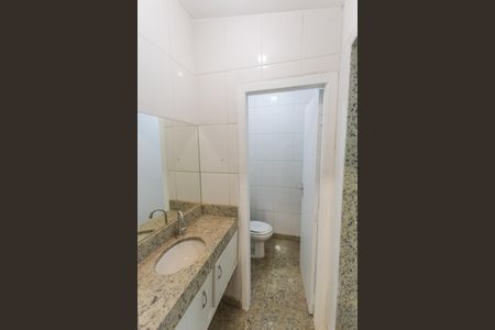 Apartamento para alugar com 90m², 2 quartos e sem vaga Apartamento para alugar com 90m², 2 quartos e sem vagaBanheiro Social
