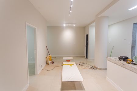 Sala de apartamento para alugar com 2 quartos, 90m² em Centro, Belo Horizonte