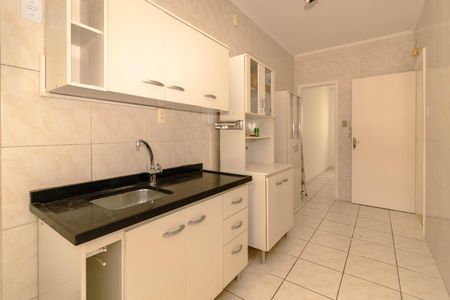 Cozinha  de apartamento para alugar com 2 quartos, 65m² em São João, Porto Alegre