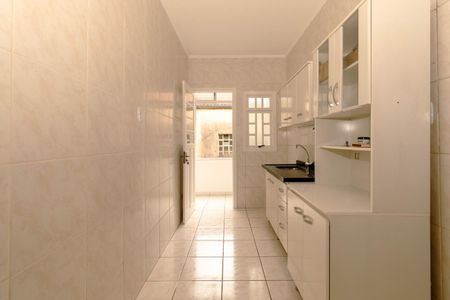 Cozinha  de apartamento para alugar com 2 quartos, 65m² em São João, Porto Alegre
