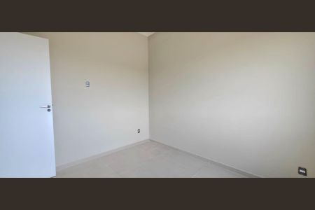 Apartamento à venda com 3 quartos, 80m² em Parque Jardim D Aliana, Vespasiano