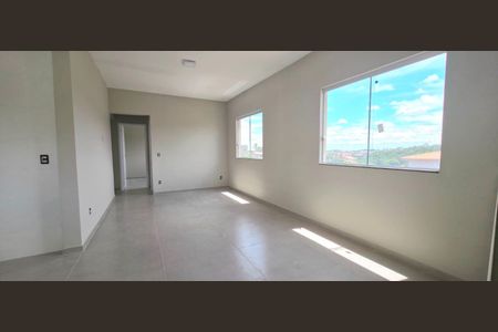 Apartamento à venda com 3 quartos, 80m² em Parque Jardim D Aliana, Vespasiano