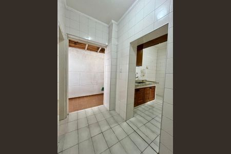 Apartamento à venda com 75m², 2 quartos e 1 vagaÁrea de Serviço