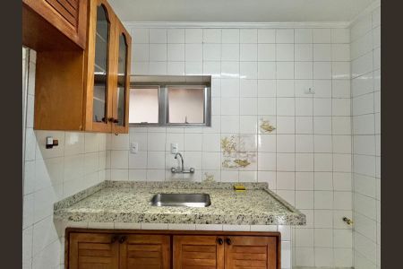 Apartamento à venda com 75m², 2 quartos e 1 vagaCozinhaa