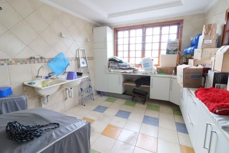 Casa para alugar com 350m², 3 quartos e 1 vagaÁrea de Serviço