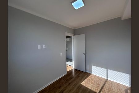 Quarto 2 de apartamento para alugar com 2 quartos, 34m² em Vila Inglesa, São Paulo