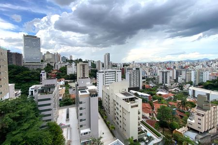 Apartamento para alugar com 110m², 2 quartos e 3 vagasVista da Varanda