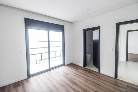 Casa de condomínio à venda com 386m², 4 quartos e 4 vagasSuíte 2
