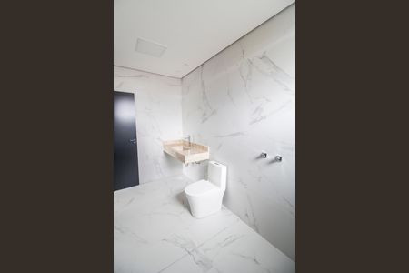 Casa de condomínio à venda com 386m², 4 quartos e 4 vagasBanheiro da Suíte