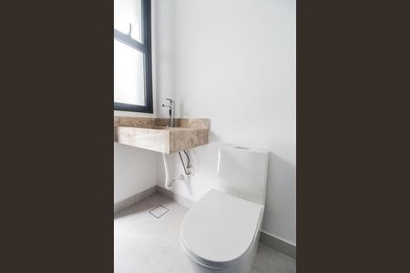 Casa de condomínio à venda com 386m², 4 quartos e 4 vagasBanheiro