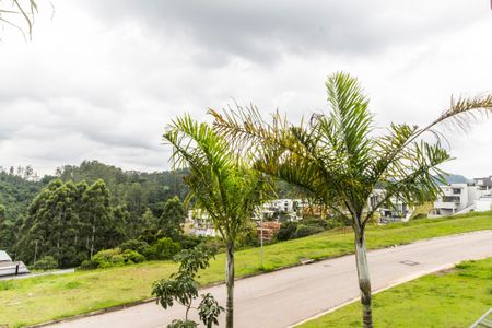 Casa de condomínio à venda com 386m², 4 quartos e 4 vagasVista da Rua