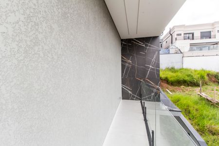 Casa de condomínio à venda com 386m², 4 quartos e 4 vagasVaranda