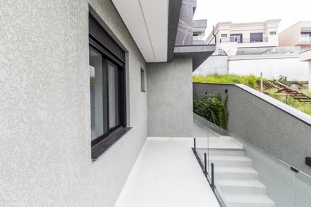 Casa de condomínio à venda com 386m², 4 quartos e 4 vagasVaranda