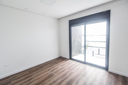 Casa de condomínio à venda com 386m², 4 quartos e 4 vagasSuíte 2