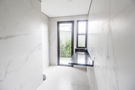 Casa de condomínio à venda com 386m², 4 quartos e 4 vagasÁrea de Serviço