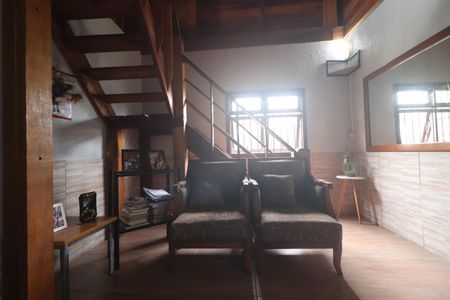 Casa à venda com 292m², 4 quartos e 2 vagasSala térrea