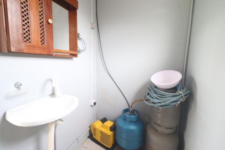 Casa à venda com 292m², 4 quartos e 2 vagasLavabo