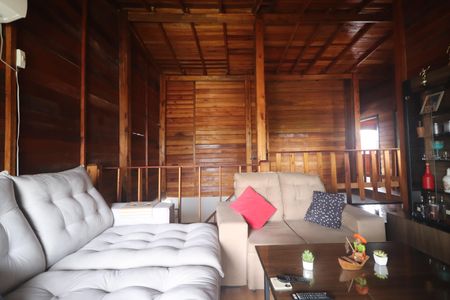 Casa à venda com 292m², 4 quartos e 2 vagasSala 2 andar