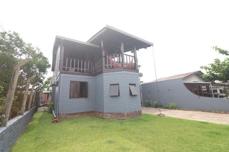 Casa à venda com 292m², 4 quartos e 2 vagasFachada