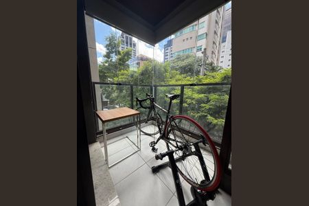 Varanda de apartamento à venda com 1 quarto, 49m² em Jardim Paulistano, São Paulo