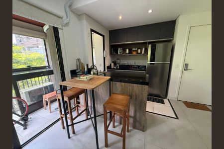 Cozinha de apartamento à venda com 1 quarto, 49m² em Jardim Paulistano, São Paulo