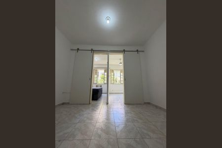 Apartamento para alugar com 36m², 2 quartos e sem vaga Apartamento para alugar com 36m², 2 quartos e sem vagaSala