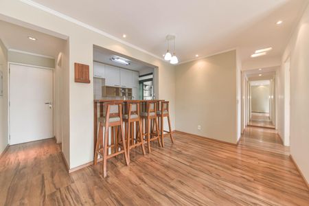 Apartamento para alugar com 71m², 3 quartos e 1 vagaSala