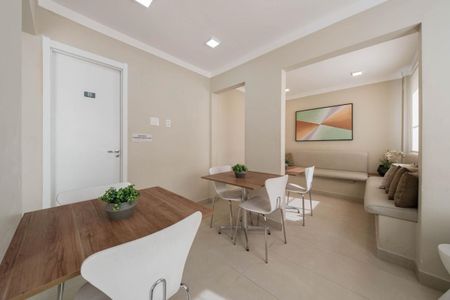 Apartamento para alugar com 42m², 2 quartos e sem vagaÁrea comum