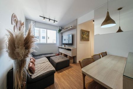 Sala de apartamento para alugar com 2 quartos, 42m² em Jardim Helian, São Paulo