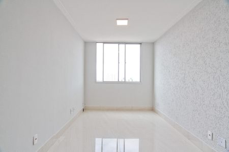 Sala de apartamento à venda com 2 quartos, 60m² em Vila Mangalot, São Paulo