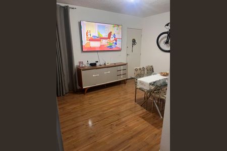Sala de apartamento para alugar com 2 quartos, 45m² em Caiapos, Contagem