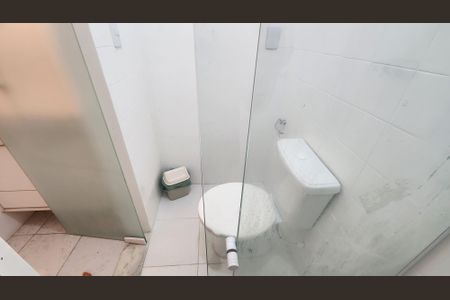 Apartamento para alugar com 68m², 2 quartos e 1 vaga Apartamento para alugar com 68m², 2 quartos e 1 vagaBanheiro Social