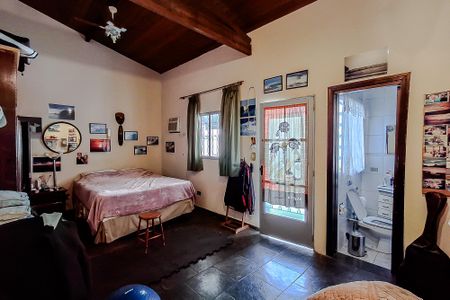 Casa à venda com 202m², 3 quartos e 1 vagaEdícula