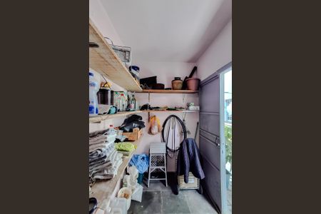 Casa à venda com 202m², 3 quartos e 1 vagaDespensa