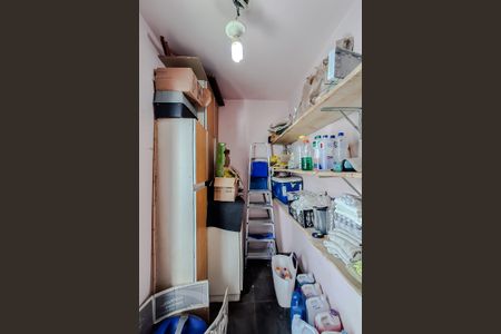 Casa à venda com 202m², 3 quartos e 1 vagaDespensa