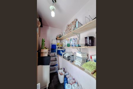 Casa à venda com 202m², 3 quartos e 1 vagaDespensa