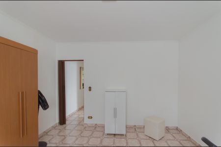 Casa à venda com 528m², 2 quartos e 3 vagas Casa à venda com 528m², 2 quartos e 3 vagasQuarto 2